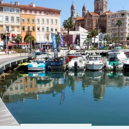 Climatisé Avec Balcon à 10 Mn Des Plages Appartement *