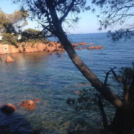 Climatise Avec Balcon A 10 Mn Des Plages Apartament *